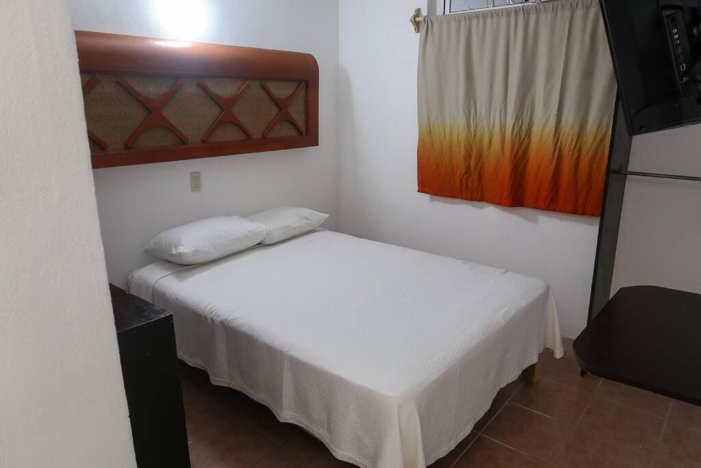 Casa Aurora #2: Private Room In Excellent Location Puerto Vallarta Extérieur photo